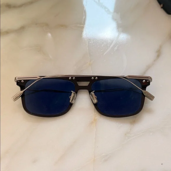 RIMOWA Black Square Aviator Sunglasses with Dark Lenses - Picture 2 of 4